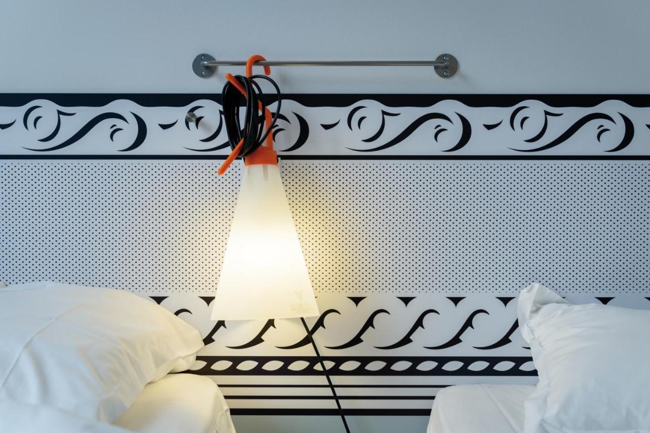 Hotel Continental Saint-Etienne  Buitenkant foto